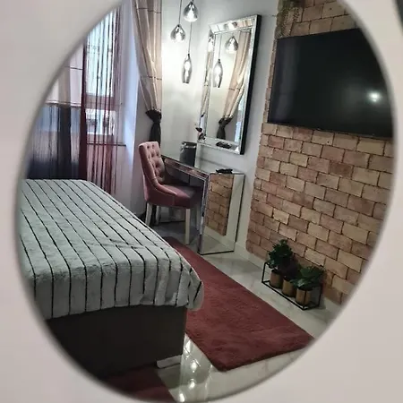 Premium Class Apartmant - Free Parking Διαμέρισμα
