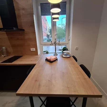 Premium Class Apartmant - Free Parking Διαμέρισμα *
