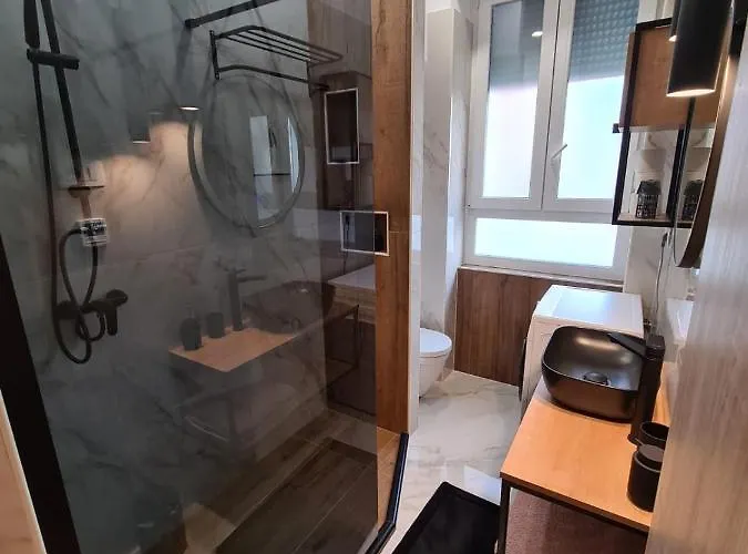 Premium Class Apartmant - Free Parking * ザダル