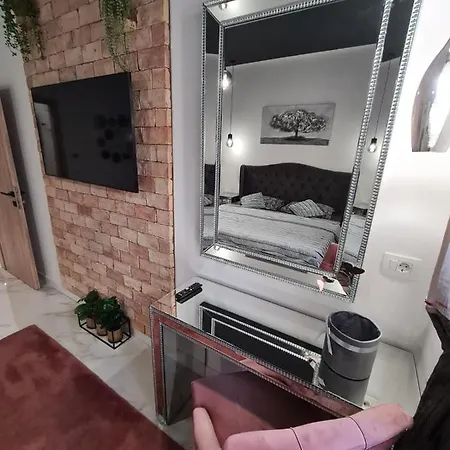 Premium Class Apartmant - Free Parking Apartamento *