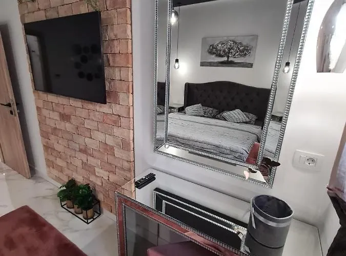 Premium Class Apartmant - Free Parking Lägenhet *